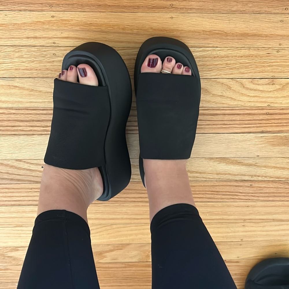 Anthro Platform Slides